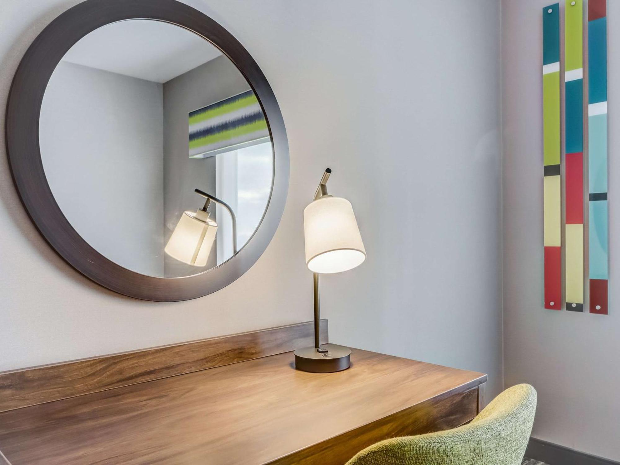 Hampton Inn & Suites Cincinnati Midtown Rookwood Buitenkant foto