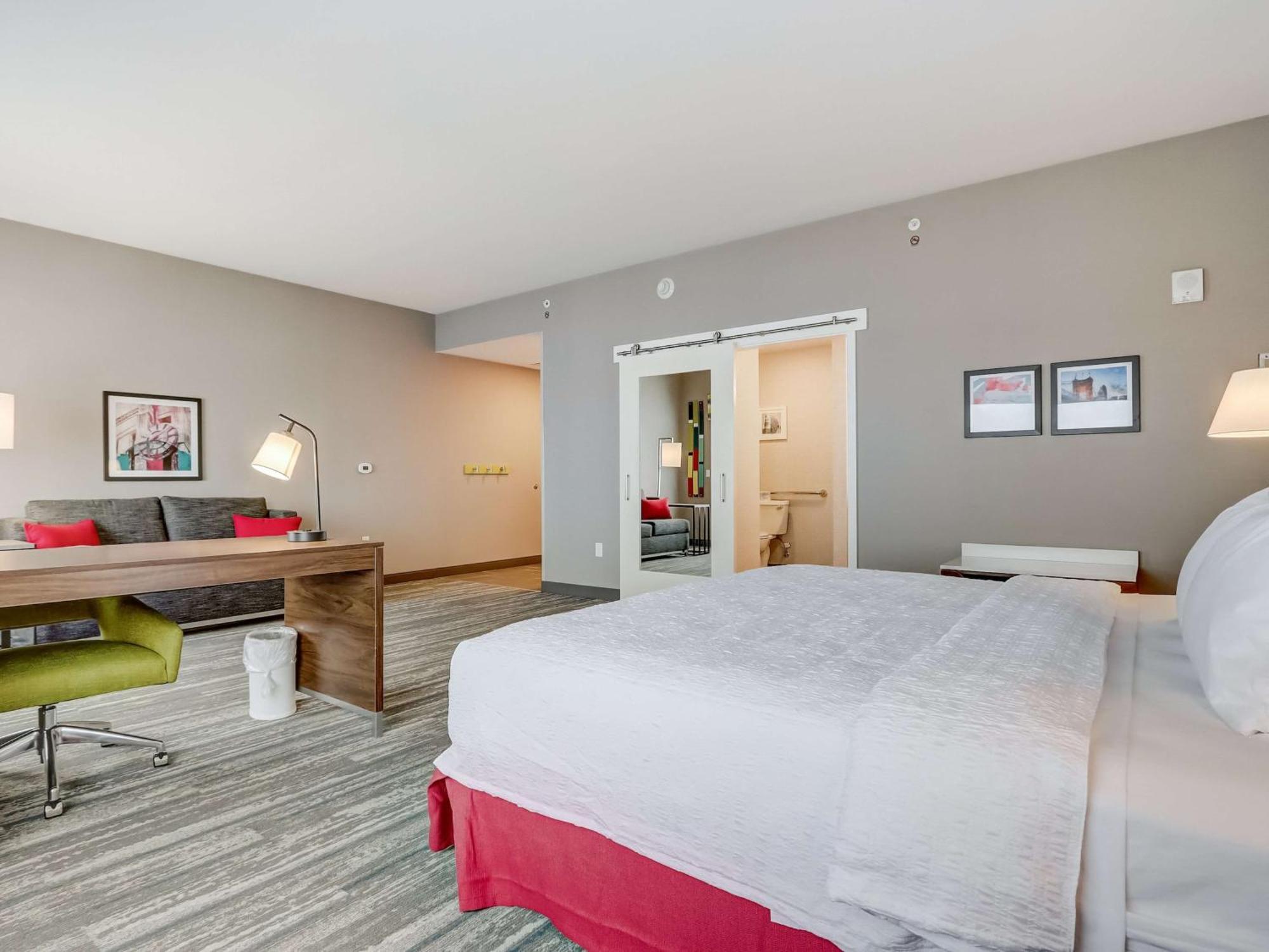 Hampton Inn & Suites Cincinnati Midtown Rookwood Buitenkant foto