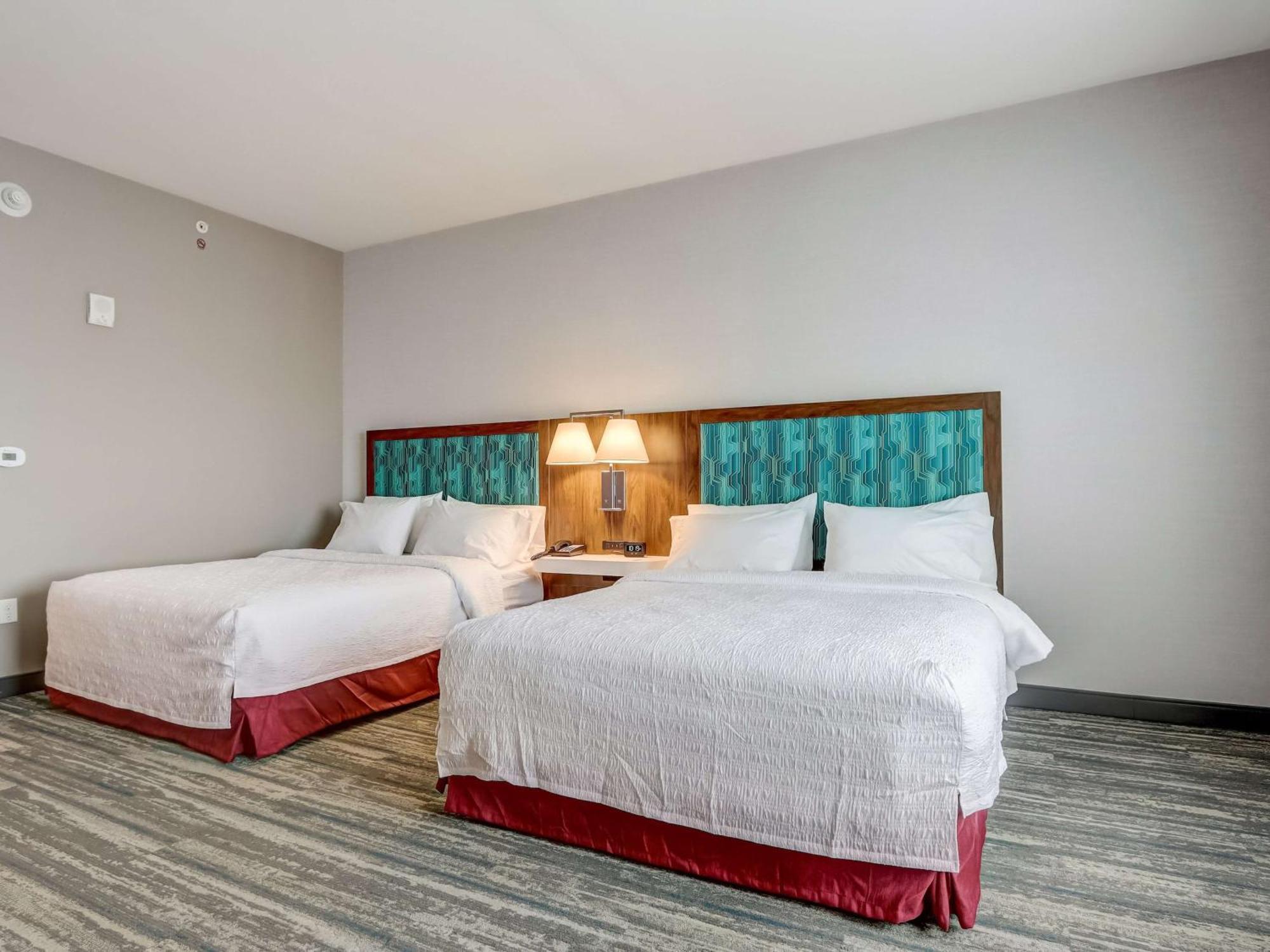 Hampton Inn & Suites Cincinnati Midtown Rookwood Buitenkant foto