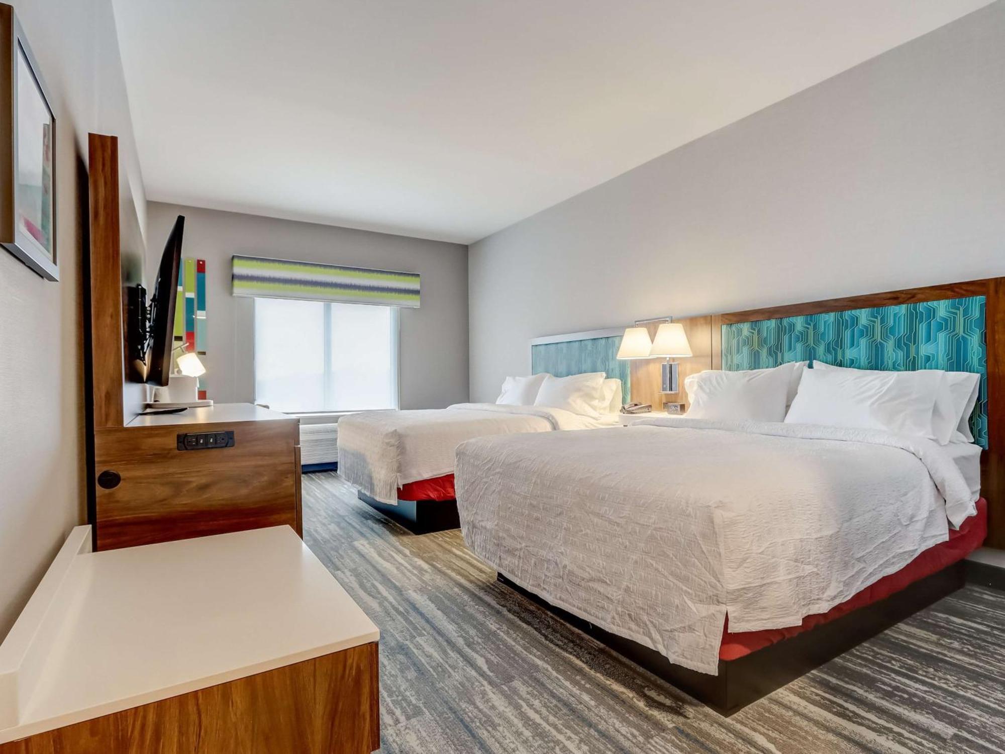 Hampton Inn & Suites Cincinnati Midtown Rookwood Buitenkant foto