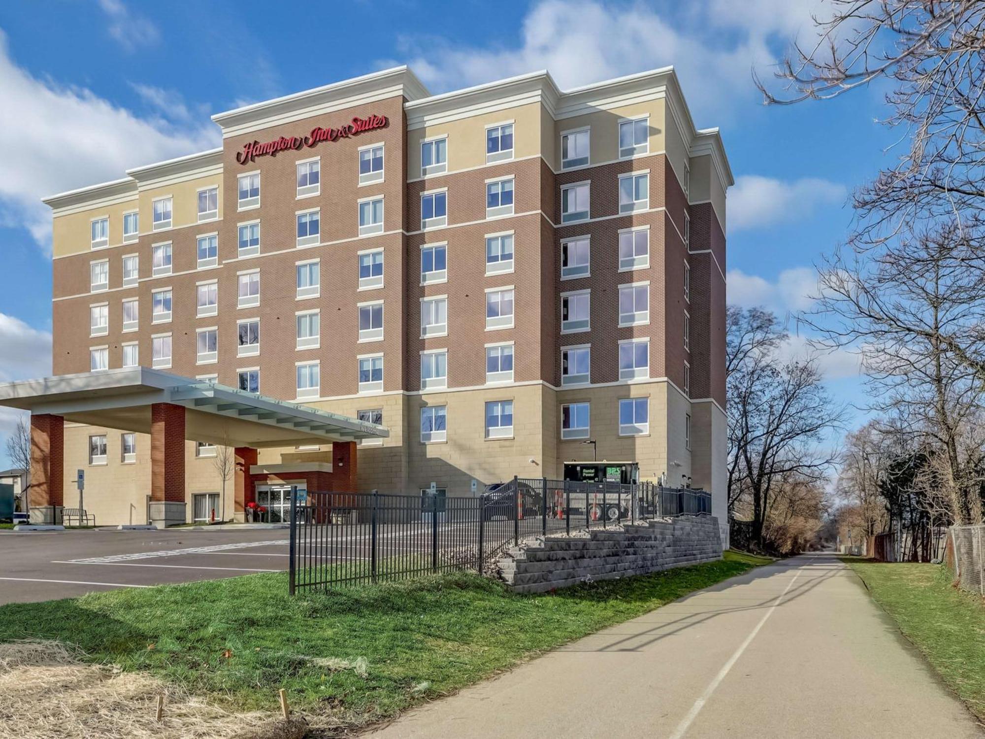 Hampton Inn & Suites Cincinnati Midtown Rookwood Buitenkant foto